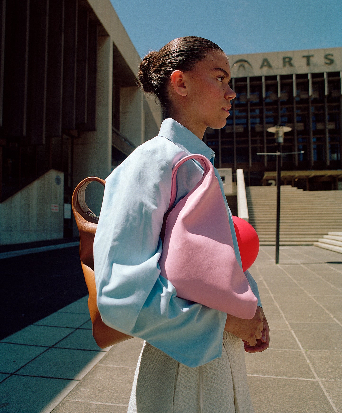 Libra Bag - Tan / Candy Pink