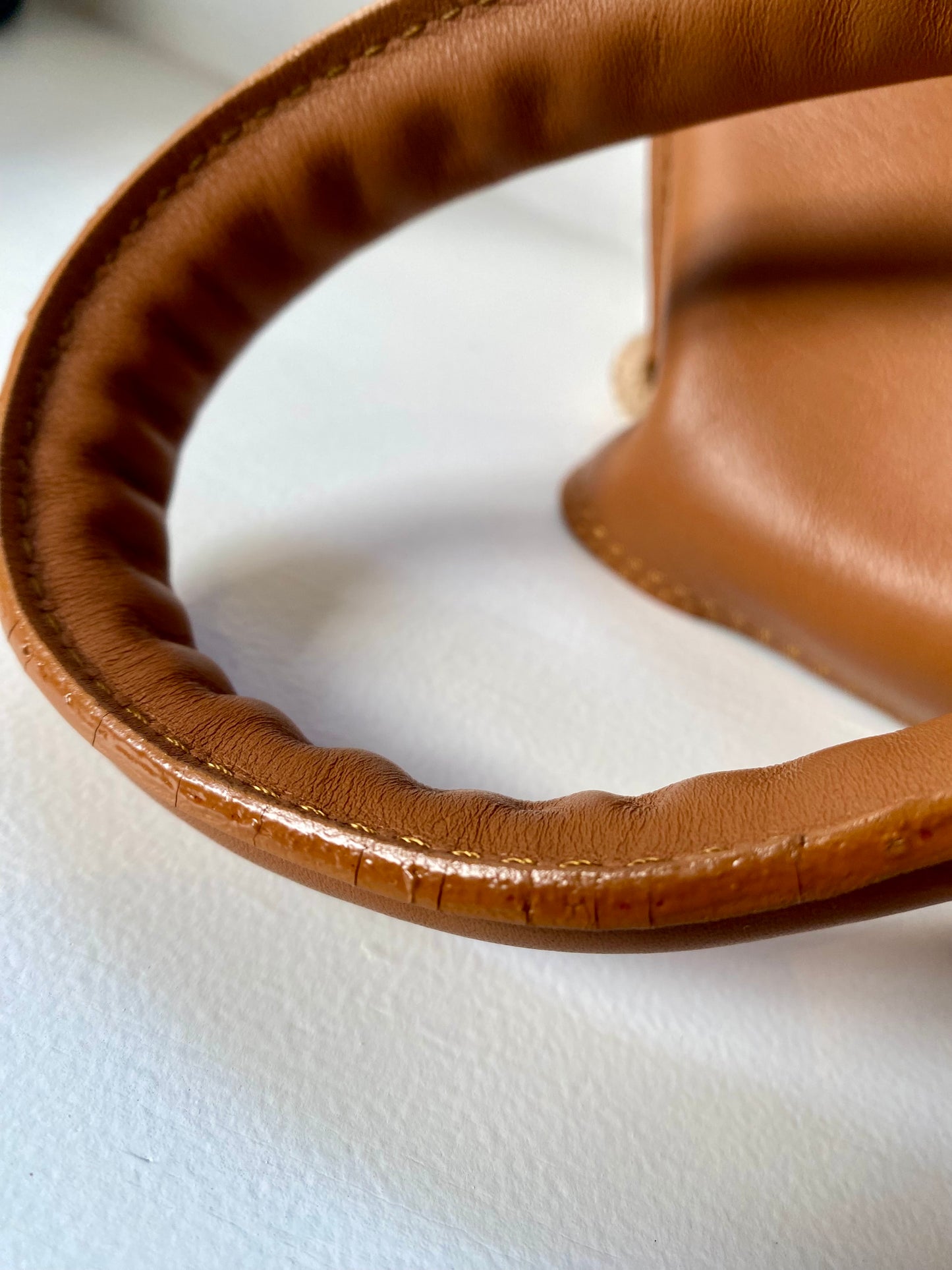 Trapeze Sling - Tan, chunky strap (Sample Sale)